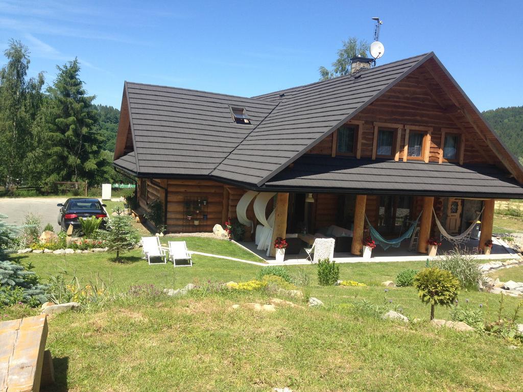UDany Weekend Apartment Ustrzyki Dolne Bagian luar foto